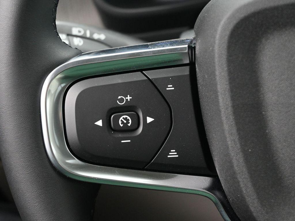 new 2026 Volvo XC40 car, priced at $51,975