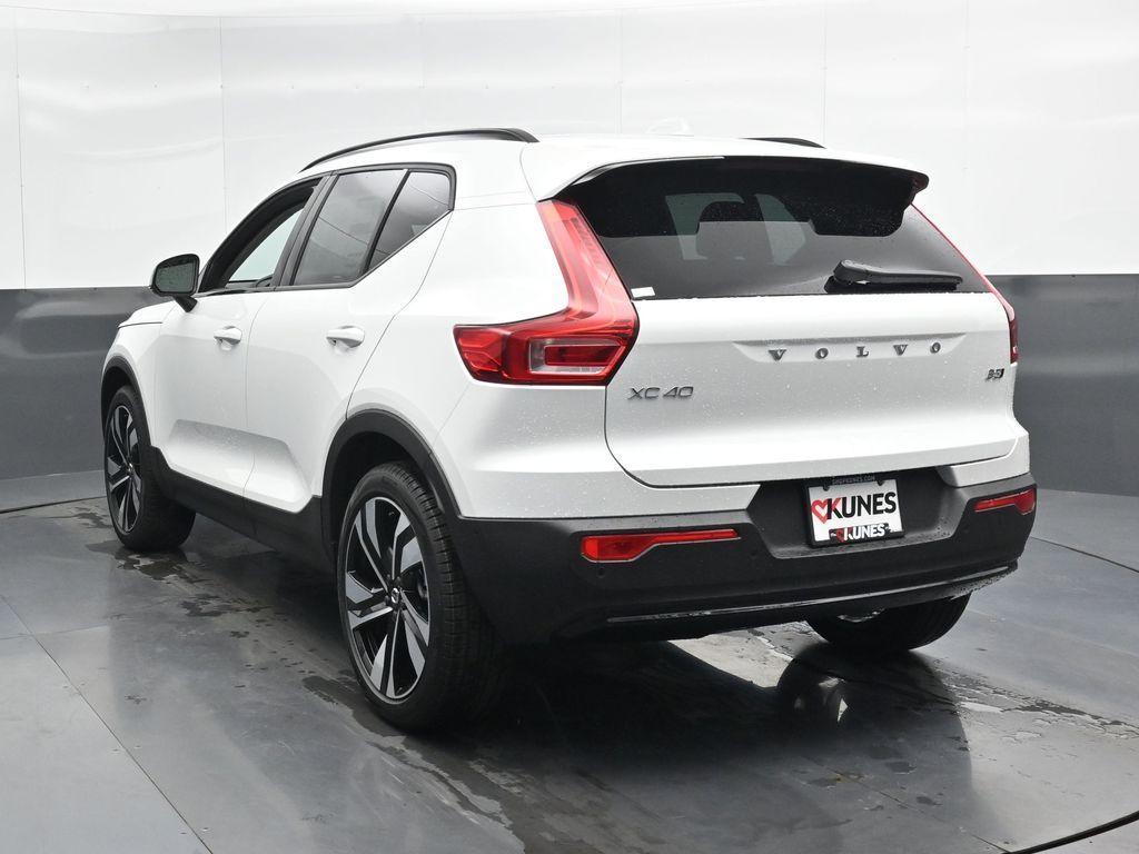 new 2026 Volvo XC40 car, priced at $51,975