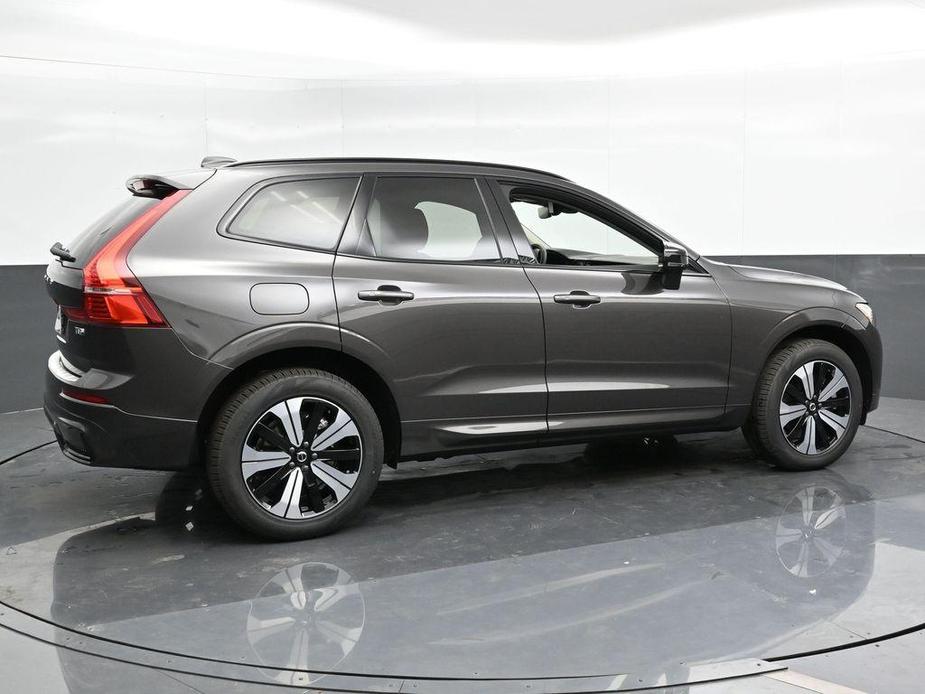 new 2025 Volvo XC60 Plug-In Hybrid car, priced at $60,575