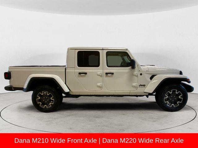new 2025 Jeep Gladiator car, priced at $46,363