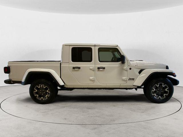 new 2025 Jeep Gladiator car, priced at $48,863