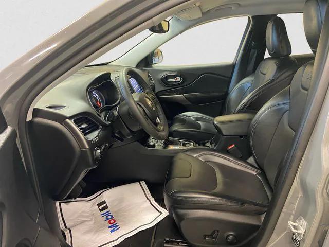 used 2022 Jeep Cherokee car, priced at $25,995