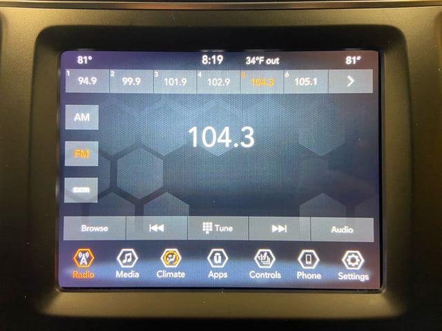 used 2022 Jeep Cherokee car, priced at $25,995