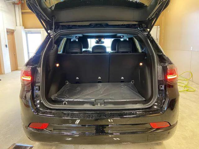 new 2025 Jeep Compass car, priced at $39,487