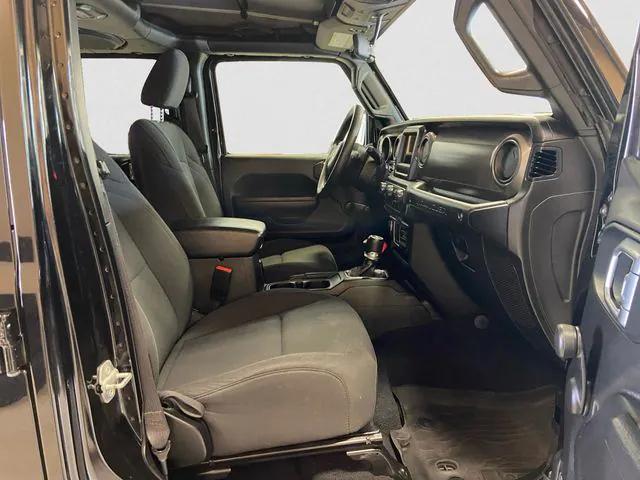 used 2022 Jeep Wrangler Unlimited car, priced at $31,999