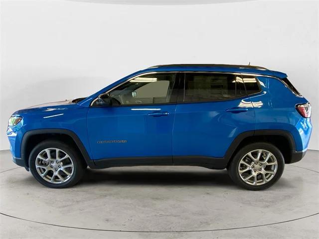 new 2024 Jeep Compass car, priced at $32,995