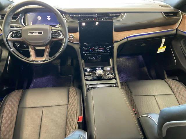 new 2025 Jeep Grand Cherokee L car, priced at $63,363