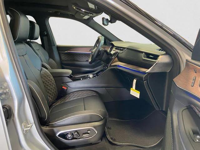 new 2025 Jeep Grand Cherokee L car, priced at $63,363