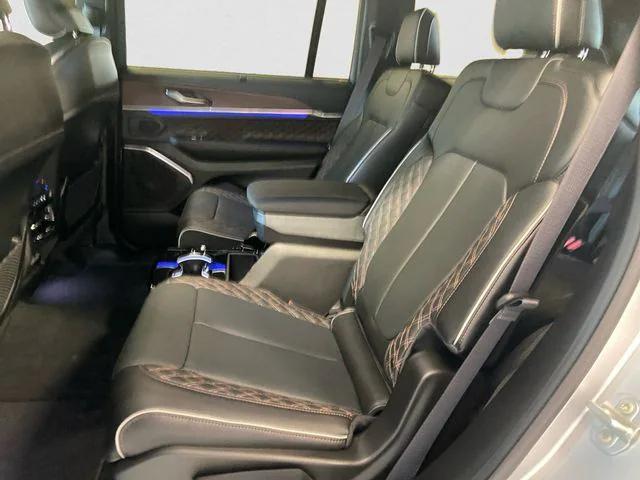 new 2025 Jeep Grand Cherokee L car, priced at $63,363