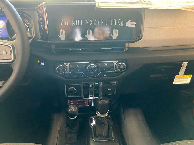 new 2025 Jeep Gladiator car, priced at $49,330