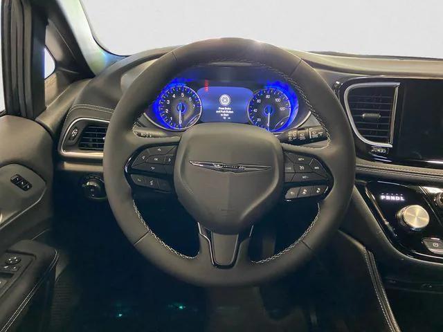 new 2026 Chrysler Pacifica car, priced at $57,005