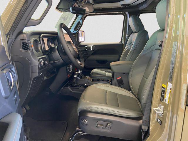new 2025 Jeep Gladiator car, priced at $58,414