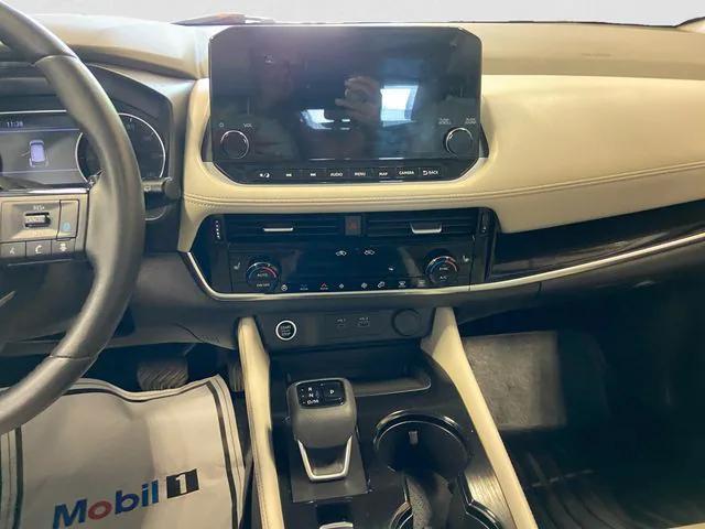 used 2023 Nissan Rogue car, priced at $30,999