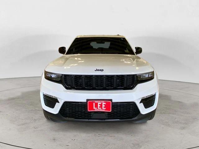 new 2025 Jeep Grand Cherokee car, priced at $46,550