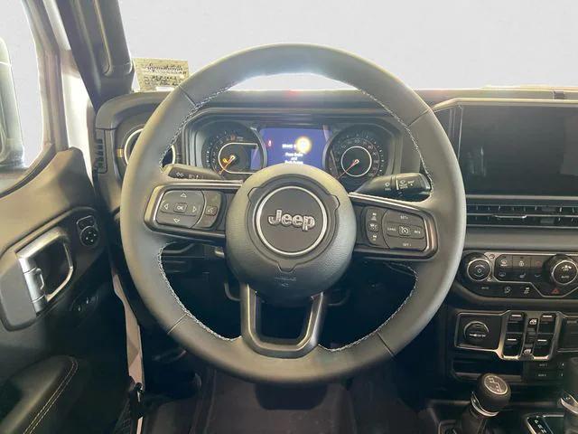 new 2025 Jeep Gladiator car, priced at $50,045