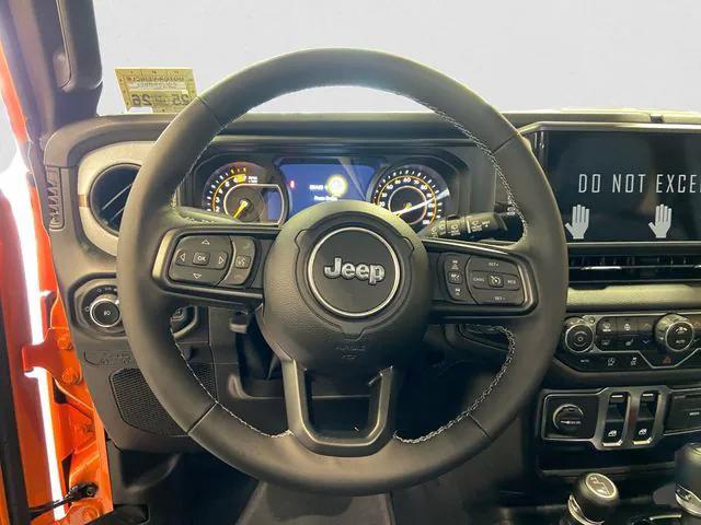new 2025 Jeep Wrangler car, priced at $42,453