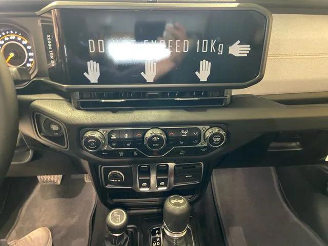new 2025 Jeep Wrangler car, priced at $42,453