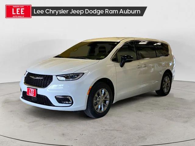 new 2025 Chrysler Pacifica car, priced at $47,140