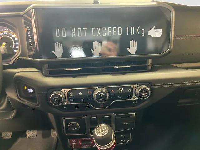 new 2025 Jeep Wrangler car, priced at $49,287