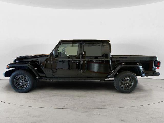 new 2025 Jeep Gladiator car, priced at $44,008