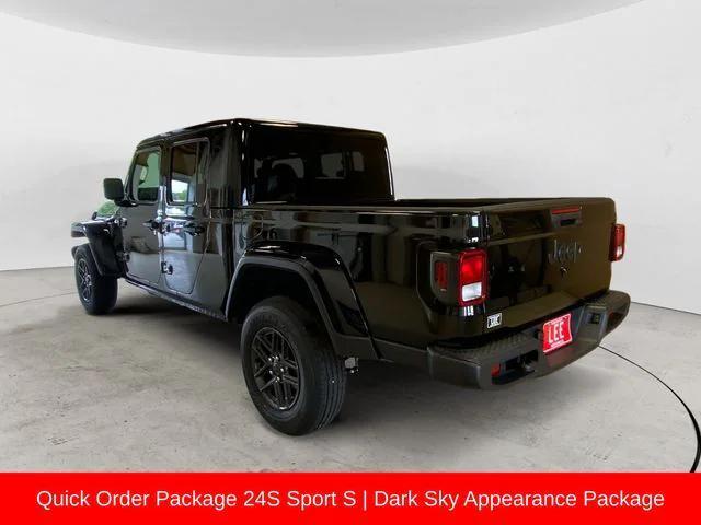 new 2025 Jeep Gladiator car, priced at $44,699