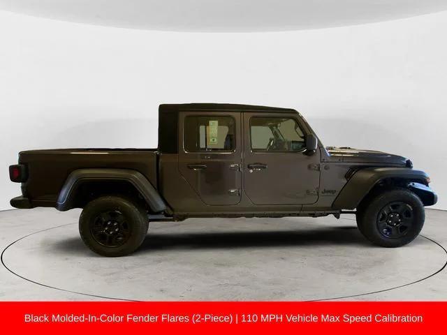 new 2025 Jeep Gladiator car, priced at $38,501