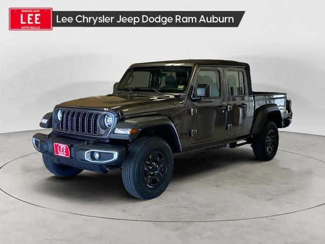 new 2025 Jeep Gladiator car, priced at $38,501