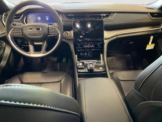 new 2025 Jeep Grand Cherokee L car, priced at $52,014