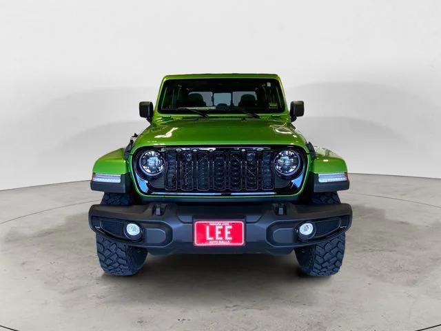 new 2025 Jeep Gladiator car, priced at $49,330