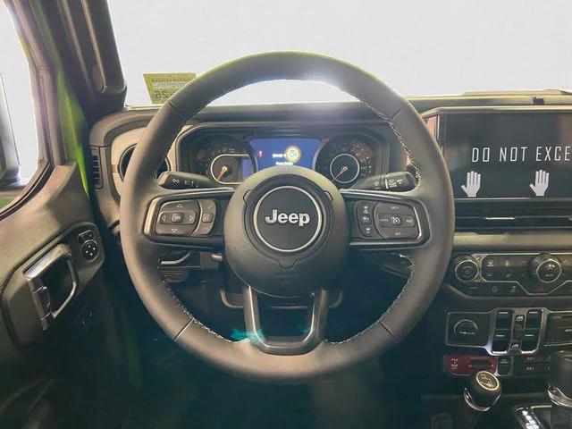 new 2025 Jeep Gladiator car, priced at $49,330