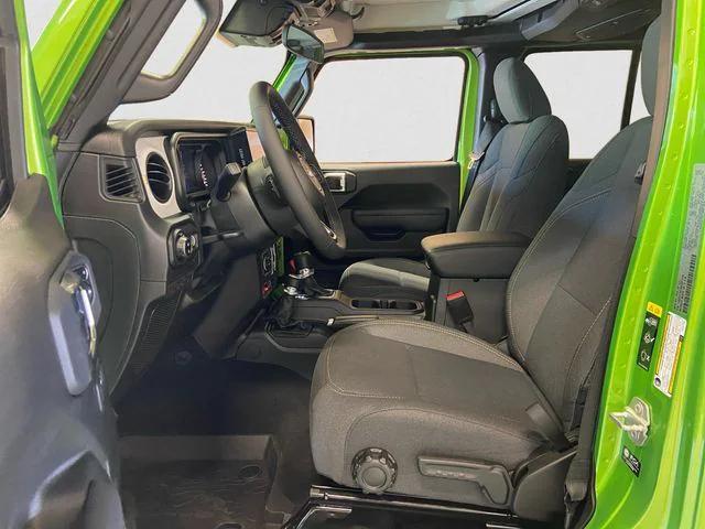 new 2025 Jeep Gladiator car, priced at $49,330
