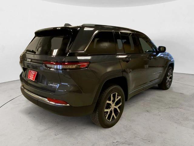 new 2025 Jeep Grand Cherokee car, priced at $46,390