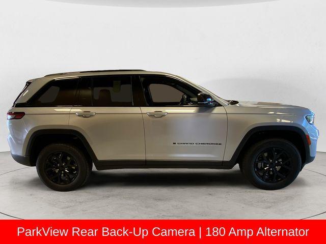 new 2025 Jeep Grand Cherokee car, priced at $44,229