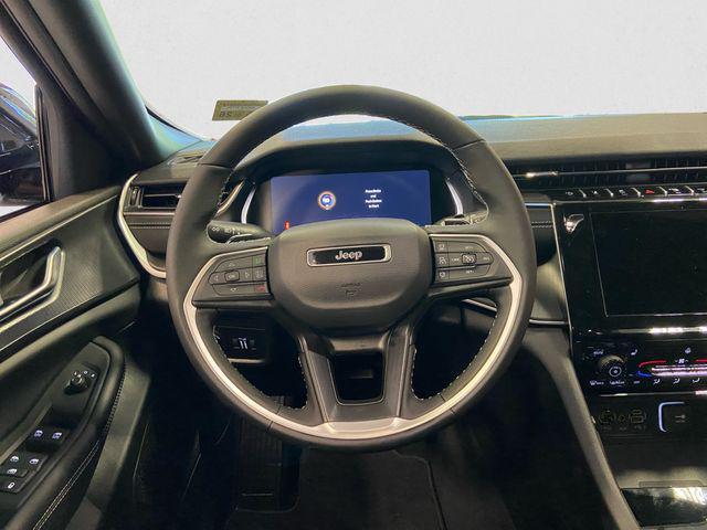new 2025 Jeep Grand Cherokee car, priced at $44,229