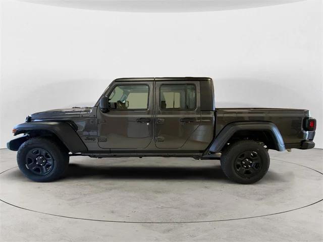 new 2024 Jeep Gladiator car, priced at $45,770