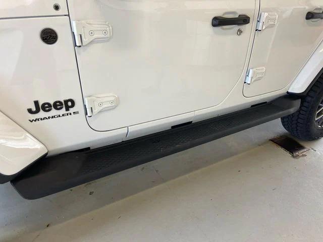 new 2025 Jeep Wrangler car, priced at $53,608