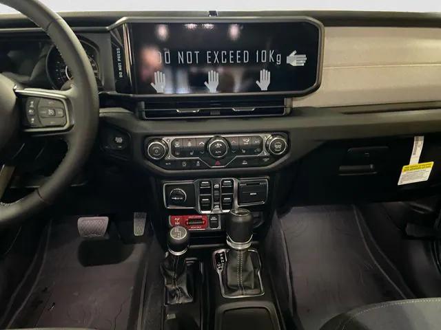 new 2025 Jeep Gladiator car, priced at $48,205