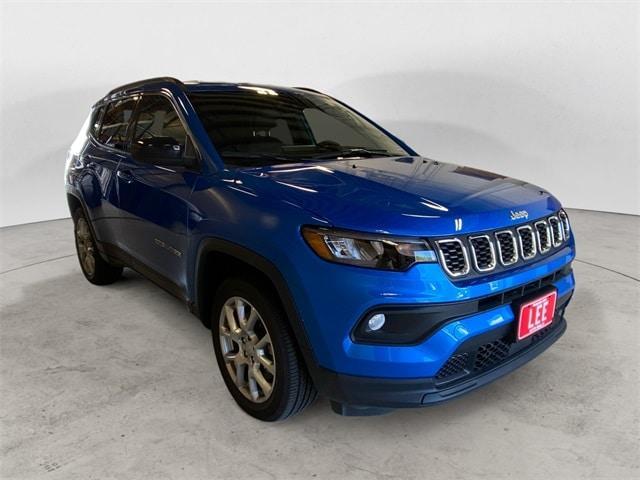 new 2024 Jeep Compass car, priced at $32,995