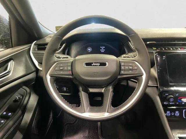 new 2025 Jeep Grand Cherokee car, priced at $41,428