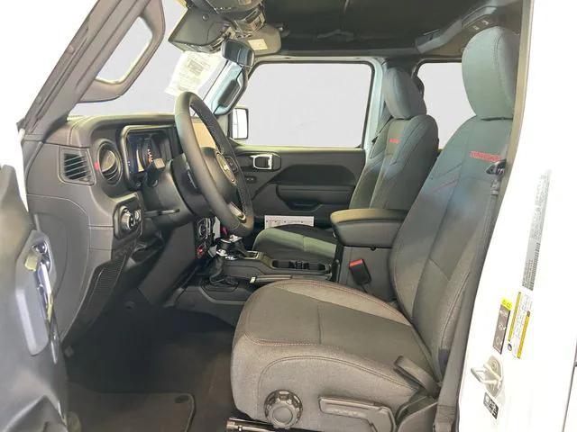 new 2025 Jeep Gladiator car, priced at $46,294