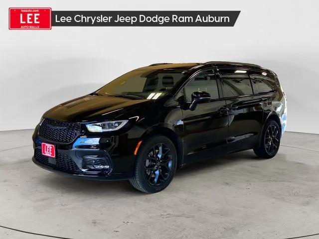 new 2026 Chrysler Pacifica car, priced at $47,610