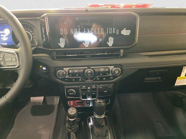 new 2025 Jeep Wrangler car, priced at $61,244