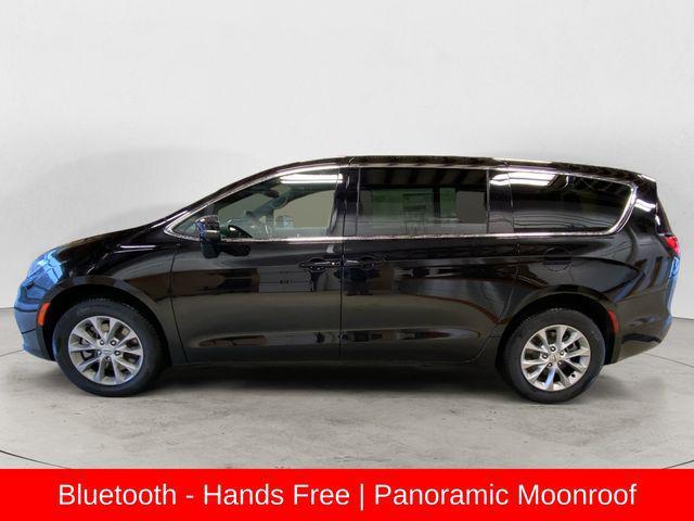 new 2025 Chrysler Pacifica car, priced at $46,108