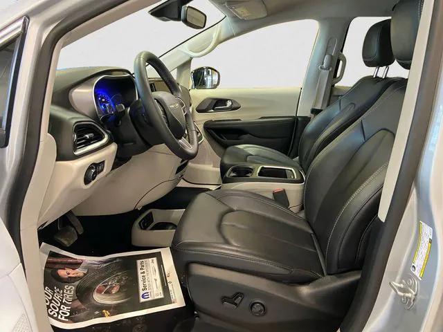 used 2024 Chrysler Pacifica car, priced at $31,150