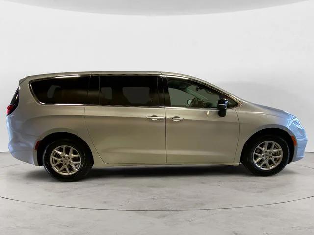 used 2024 Chrysler Pacifica car, priced at $31,150