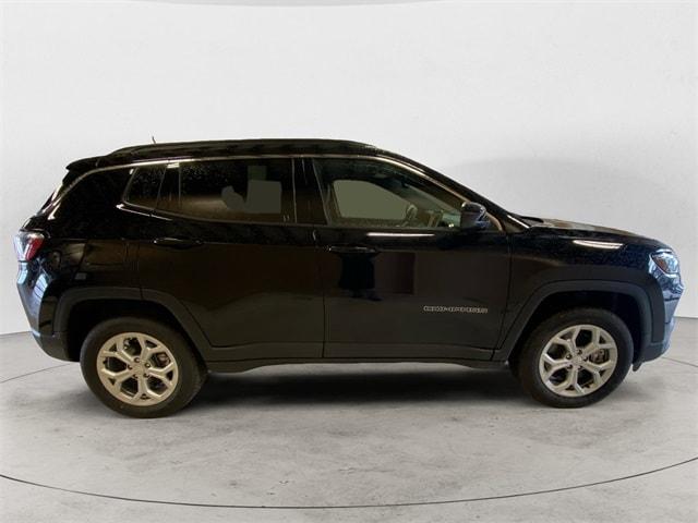 new 2024 Jeep Compass car, priced at $32,127