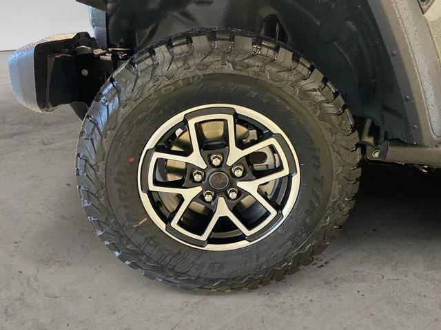 new 2025 Jeep Wrangler car, priced at $52,462