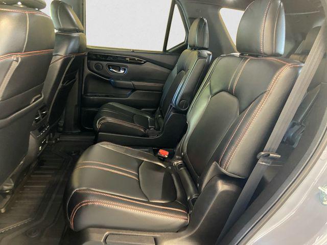 used 2025 Honda Pilot car, priced at $46,994