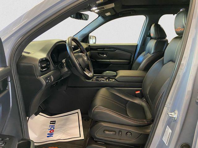 used 2025 Honda Pilot car, priced at $46,994