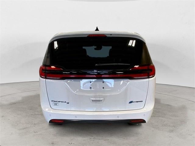 new 2023 Chrysler Pacifica Hybrid car, priced at $55,000